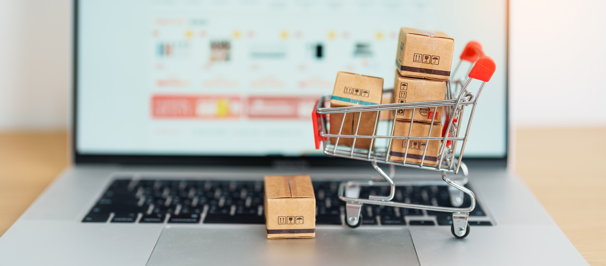 Hacienda apunta a las ventas en plataformas digitales: 437.000 avisos preventivos este año Las plataformas como Wallapop, Vinted o Milanuncios están obligadas a informar de los vendedores con altos volúmenes. Las sanciones por incumplir estas obligaciones parten de los 300 euros, más posibles recargos. Leer