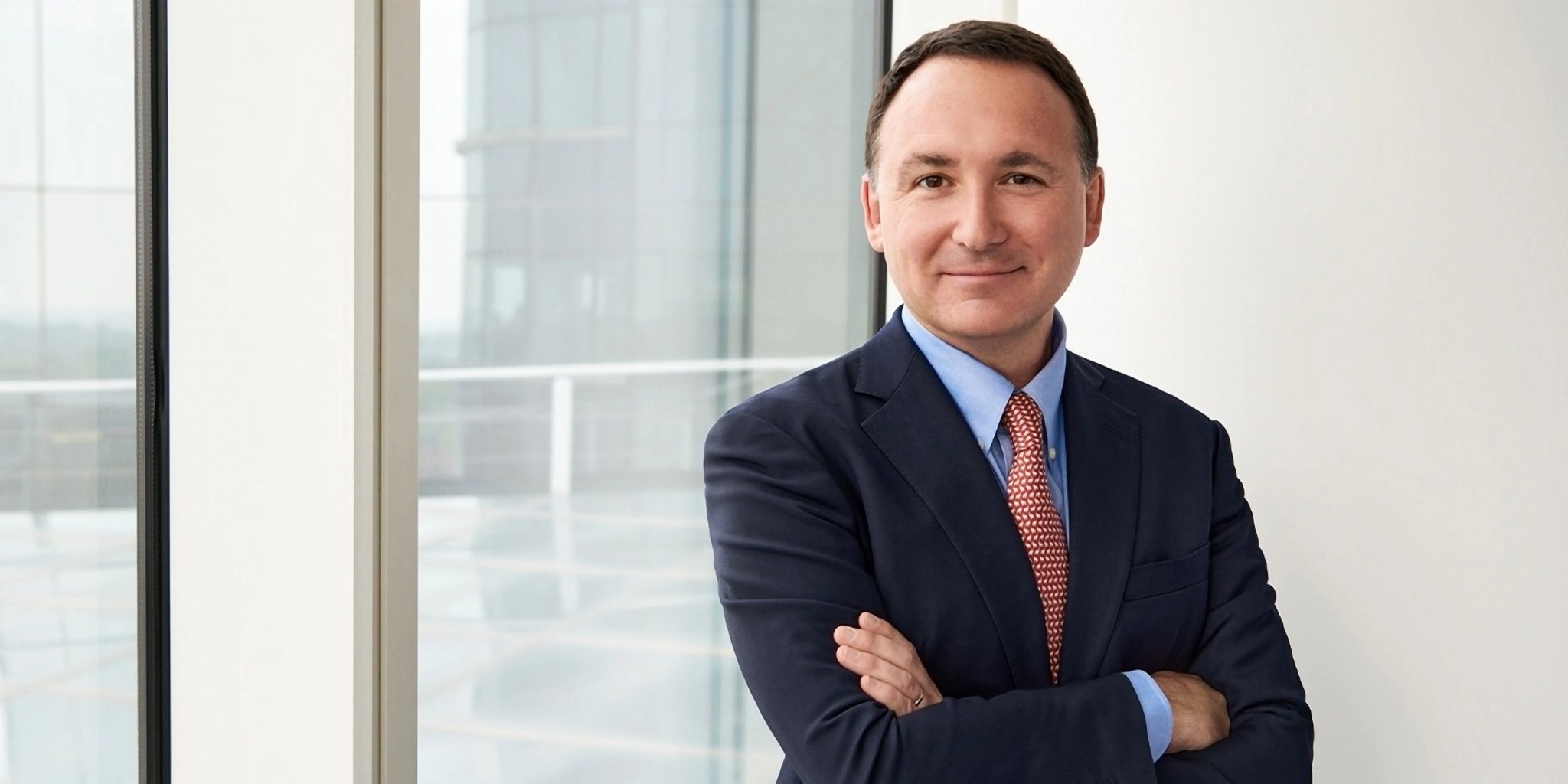 GSK compra Nuvalent por 9.200 millones para crecer en oncología La farmacéutica británica GSK ha comprado la biotecnológica estadounidense Nuvalent, especializada en tratamientos contra el cáncer, por 10.600 millones de dólares (9.200 millones de euros) para reforzar su cartera de fármacos oncológicos. Leer