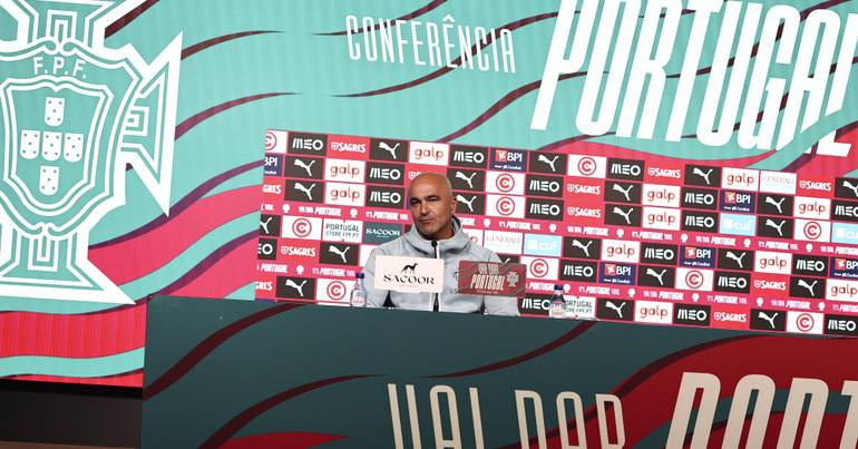 Martínez quer rodar todos contra a Nigéria Selecionador recusa fixar objetivos mínimos, contrariando Pedro Proença, e revela plano para o jogo de quarta-feira em Leiria: Diogo Costa nos 90 minutos, resto do grupo a rodar.