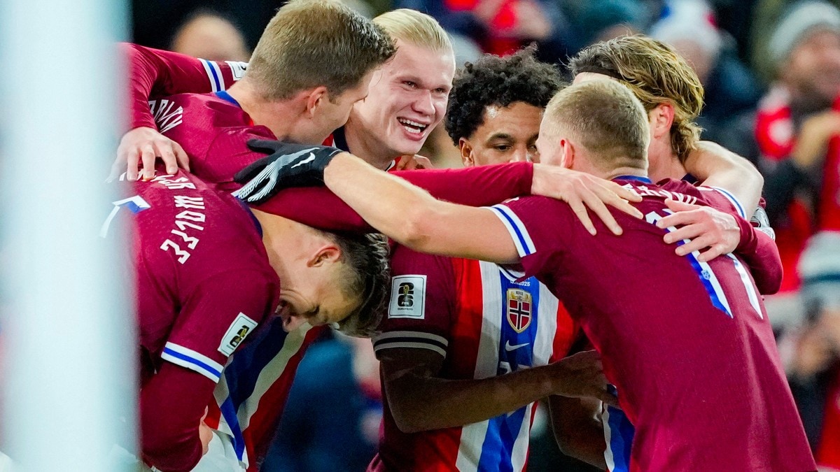 Fotball-VM som opium I årevis var nordmenn eksperter på moralsk indignasjon rundt VM. Nå er vi med. Og dét forandrer alt.