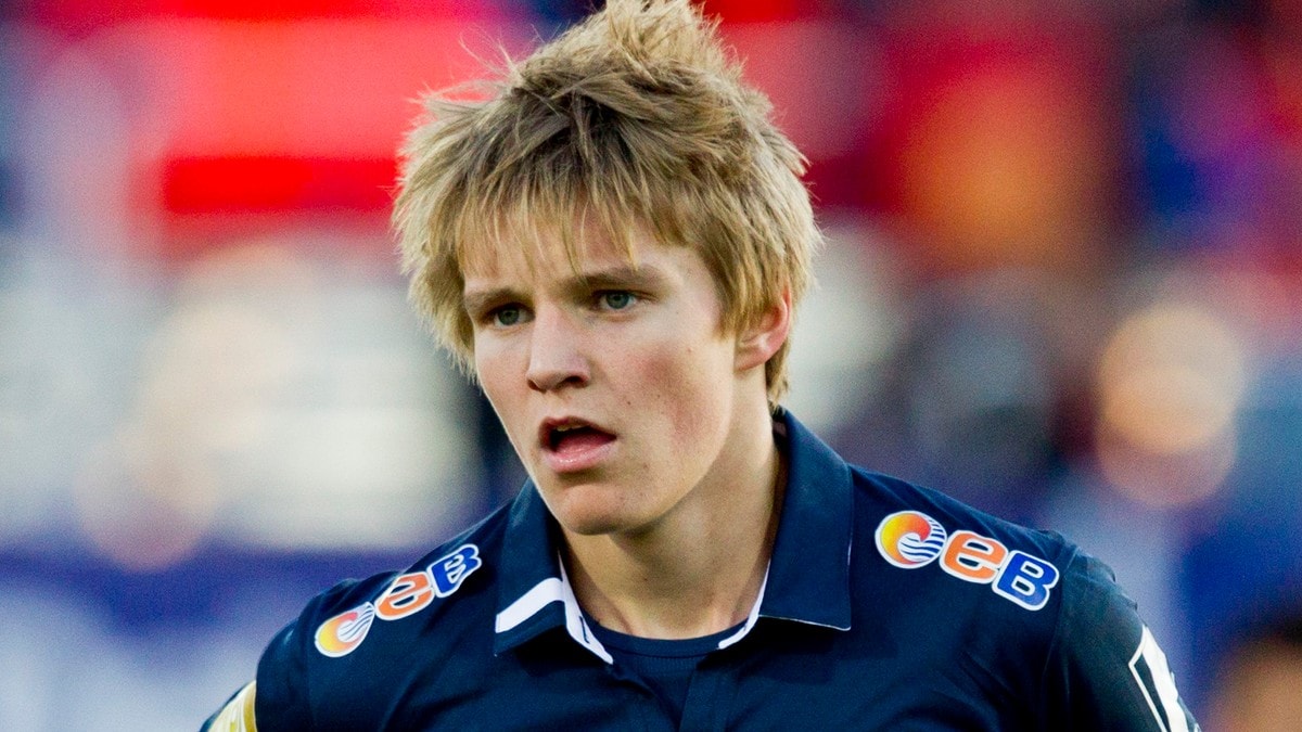«Verden trenger ikke vite dette ennå» Han er Norges kaptein i VM. Men historien om Martin Ødegaard starter ikke slik mange tror.
